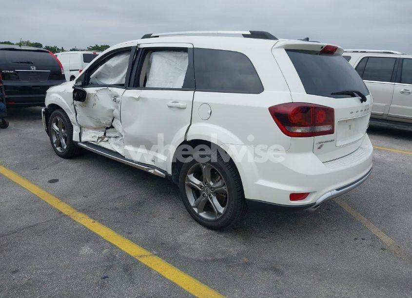 Photo 3 of 2018 Dodge Journey CROSSROAD AWD (VIN 3C4PDDGG1JT197195)