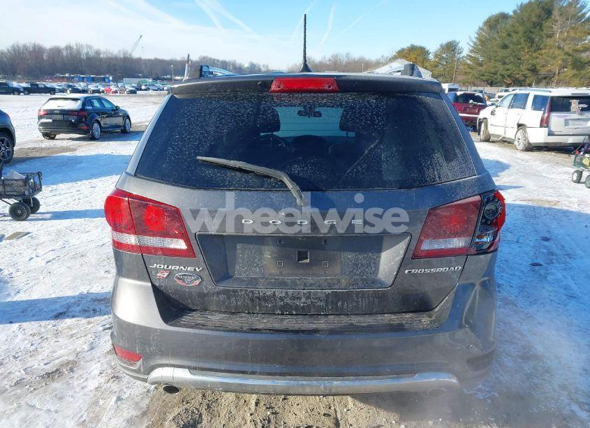 Photo 16 of 2018 Dodge Journey CROSSROAD AWD (VIN 3C4PDDGG1JT430783)