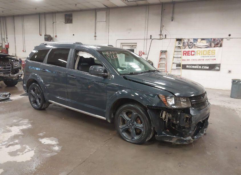 2018 Dodge Journey CROSSROAD AWD (VIN 3C4PDDGG2JT371534) main photo