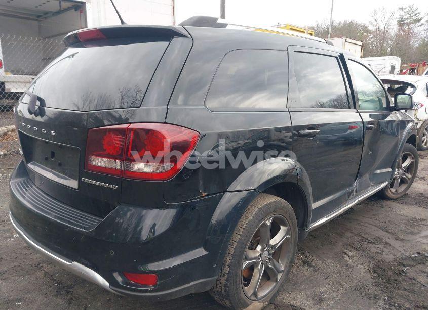 Photo 4 of 2015 Dodge Journey CROSSROAD (VIN 3C4PDDGG3FT721115)