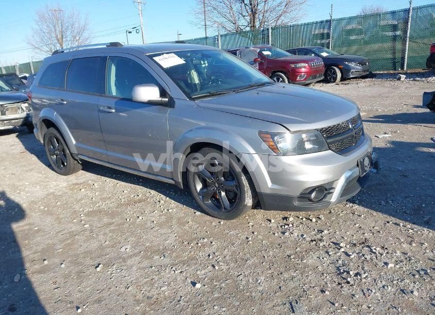 2018 Dodge Journey CROSSROAD AWD (VIN 3C4PDDGG3JT388309) main photo