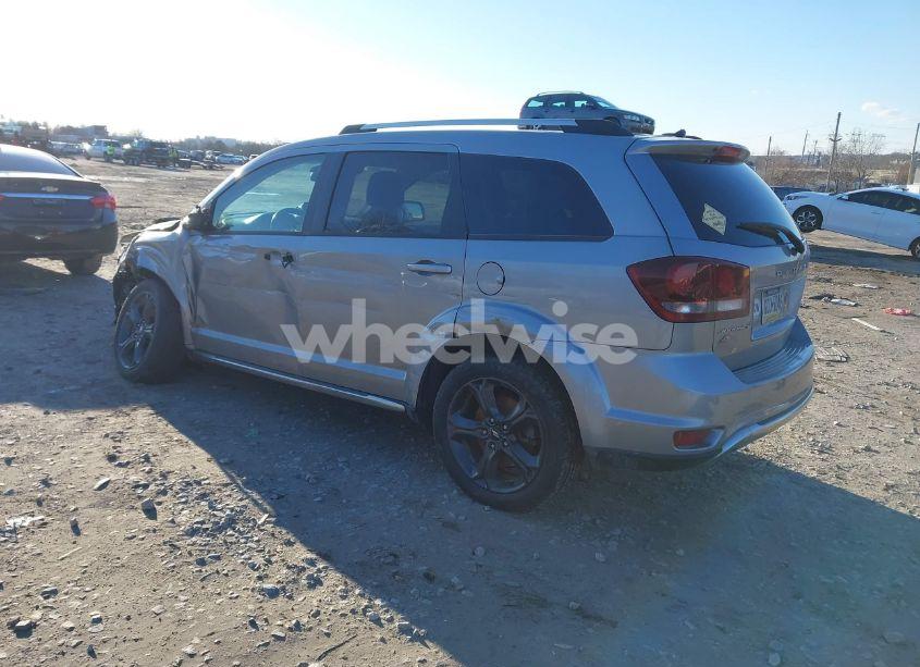 Photo 3 of 2018 Dodge Journey CROSSROAD AWD (VIN 3C4PDDGG3JT388309)
