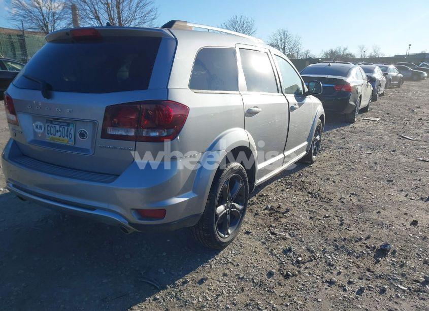 Photo 4 of 2018 Dodge Journey CROSSROAD AWD (VIN 3C4PDDGG3JT388309)