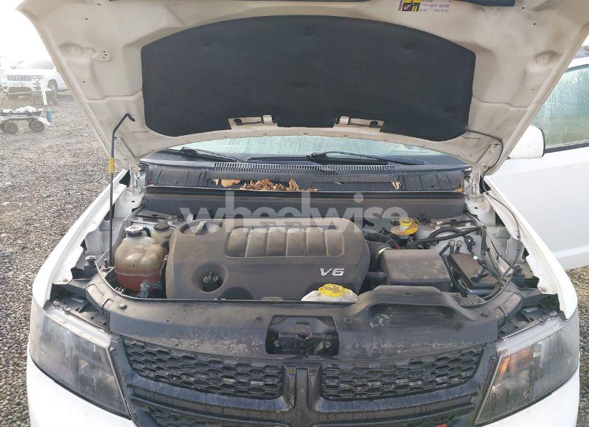 Photo 10 of 2017 Dodge Journey CROSSROAD (VIN 3C4PDDGG4HT548885)