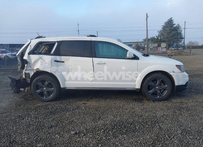 Photo 14 of 2017 Dodge Journey CROSSROAD (VIN 3C4PDDGG4HT548885)