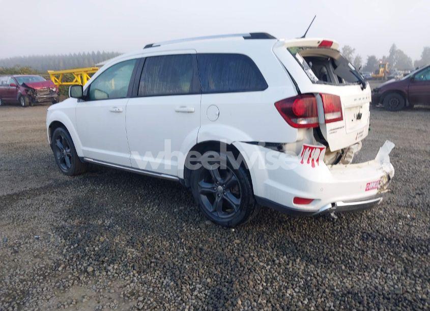 Photo 3 of 2017 Dodge Journey CROSSROAD (VIN 3C4PDDGG4HT548885)