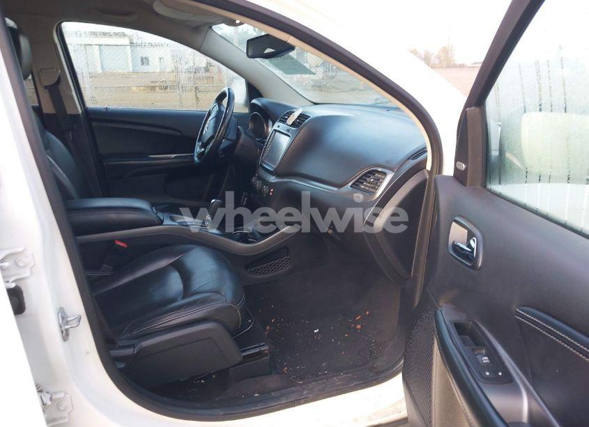 Photo 5 of 2017 Dodge Journey CROSSROAD (VIN 3C4PDDGG4HT548885)