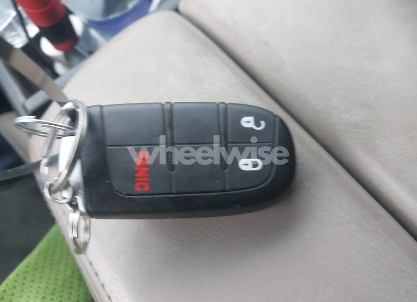 Photo 11 of 2018 Dodge Journey CROSSROAD AWD (VIN 3C4PDDGG4JT430485)