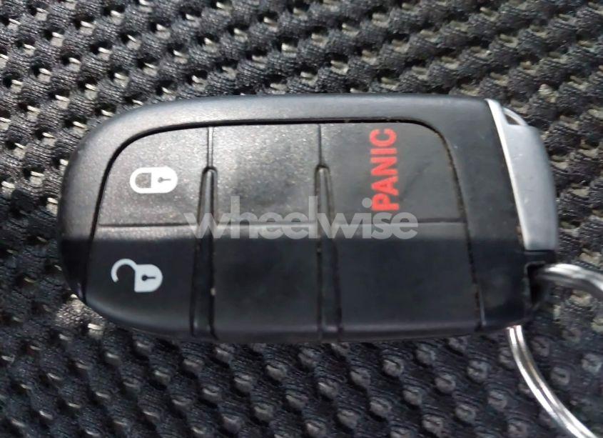 Photo 11 of 2019 Dodge Journey CROSSROAD AWD (VIN 3C4PDDGG4KT764923)