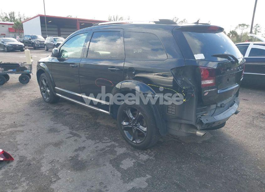 Photo 3 of 2019 Dodge Journey CROSSROAD AWD (VIN 3C4PDDGG5KT720557)