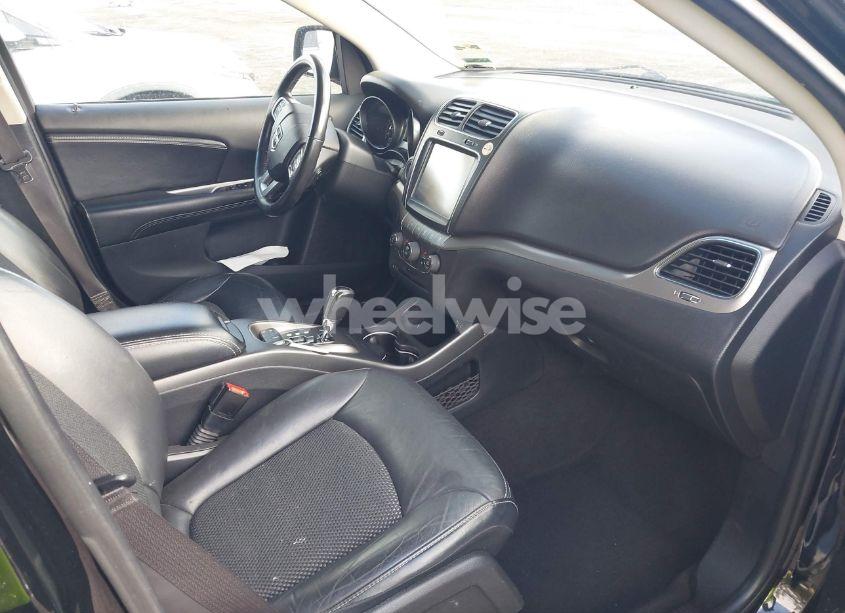 Photo 5 of 2019 Dodge Journey CROSSROAD AWD (VIN 3C4PDDGG5KT720557)