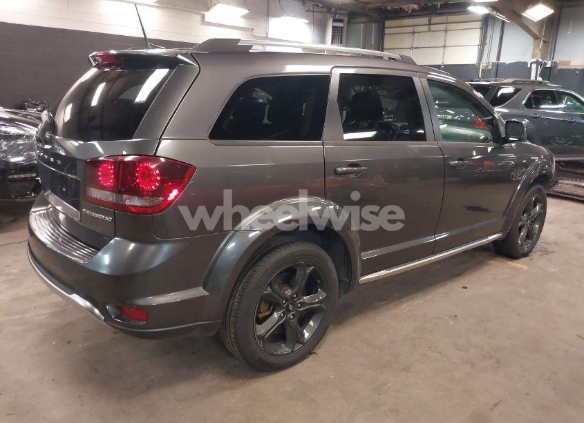 Photo 4 of 2019 Dodge Journey CROSSROAD AWD (VIN 3C4PDDGG5KT759262)
