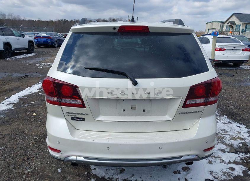 Photo 16 of 2015 Dodge Journey CROSSROAD (VIN 3C4PDDGG6FT721030)