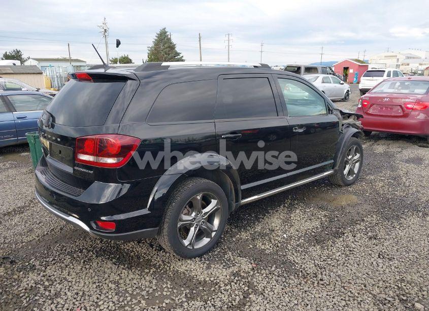 Photo 4 of 2016 Dodge Journey CROSSROAD PLUS (VIN 3C4PDDGG6GT124798)