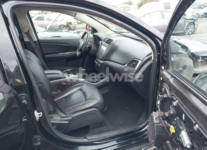 Photo 5 of 2016 Dodge Journey CROSSROAD PLUS (VIN 3C4PDDGG6GT124798)