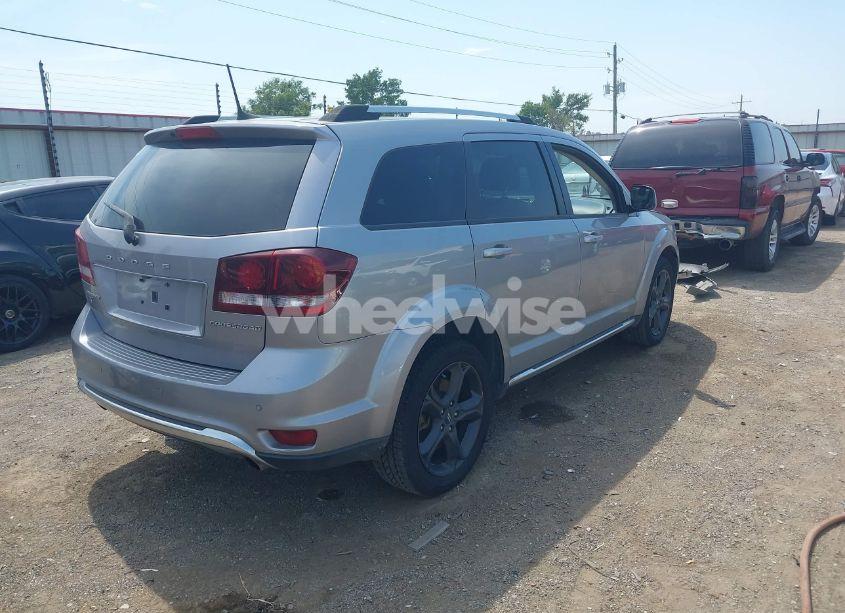 Photo 4 of 2019 Dodge Journey CROSSROAD AWD (VIN 3C4PDDGG6KT794814)