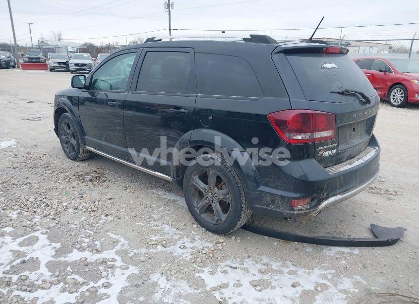 Photo 3 of 2018 Dodge Journey CROSSROAD AWD (VIN 3C4PDDGG7JT364238)