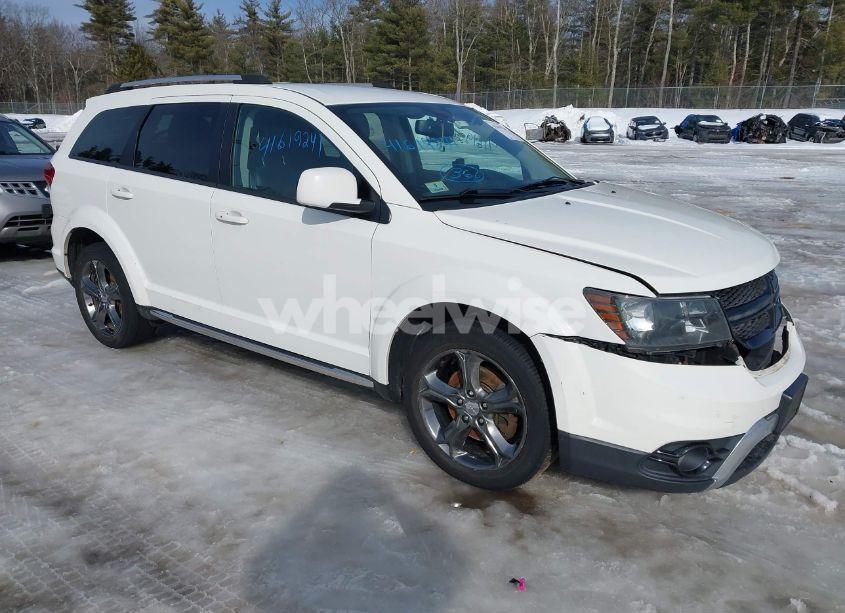 2015 Dodge Journey CROSSROAD (VIN 3C4PDDGG8FT549311) main photo