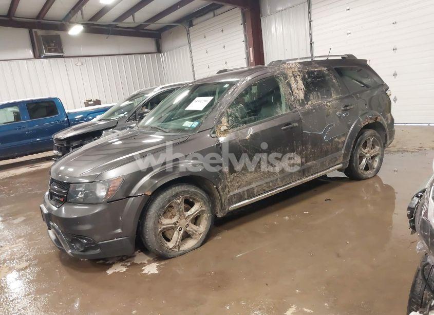 Photo 2 of 2015 Dodge Journey CROSSROAD (VIN 3C4PDDGG8FT693439)