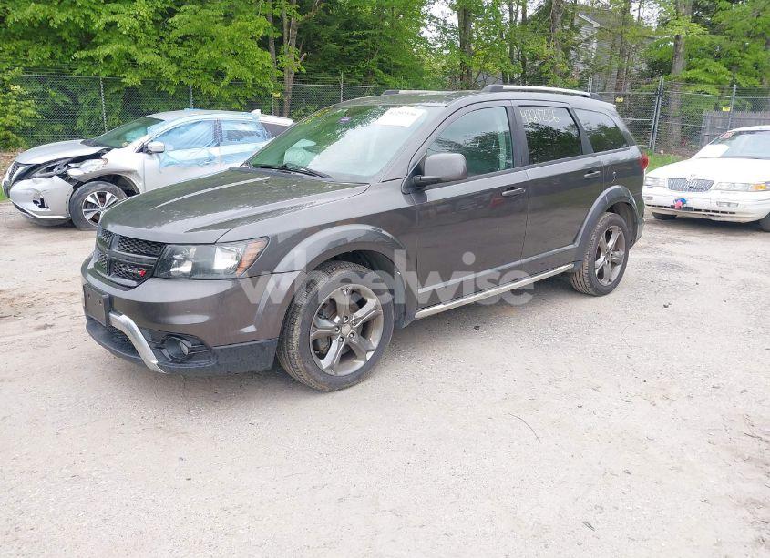 Photo 2 of 2017 Dodge Journey CROSSROAD PLUS AWD (VIN 3C4PDDGG8HT575040)