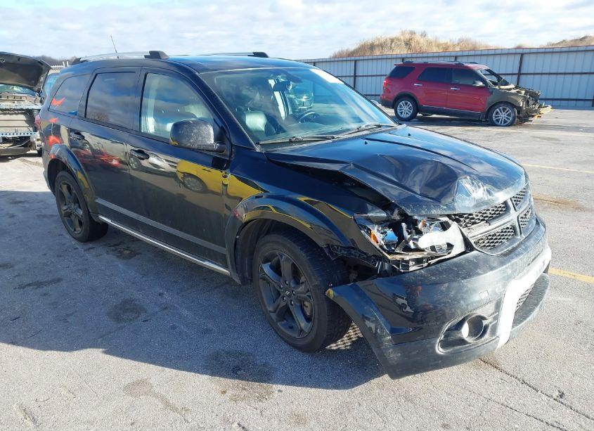 2018 Dodge Journey CROSSROAD AWD (VIN 3C4PDDGG8JT387818) main photo