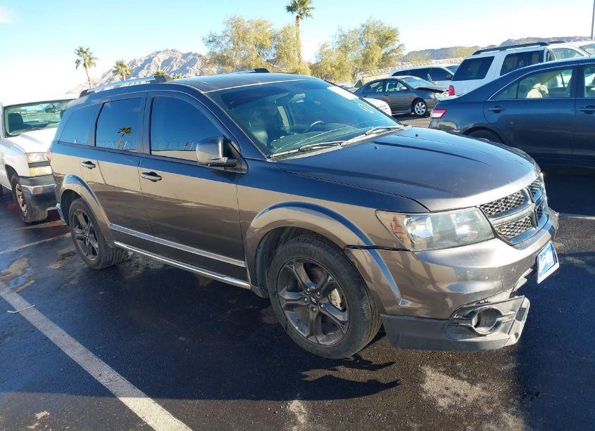 2018 Dodge Journey CROSSROAD AWD (VIN 3C4PDDGG8JT449797) main photo