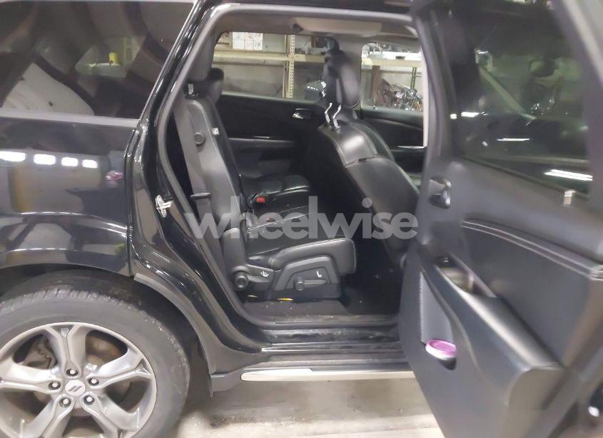 Photo 8 of 2018 Dodge Journey CROSSROAD (VIN 3C4PDDGG9JT219637)