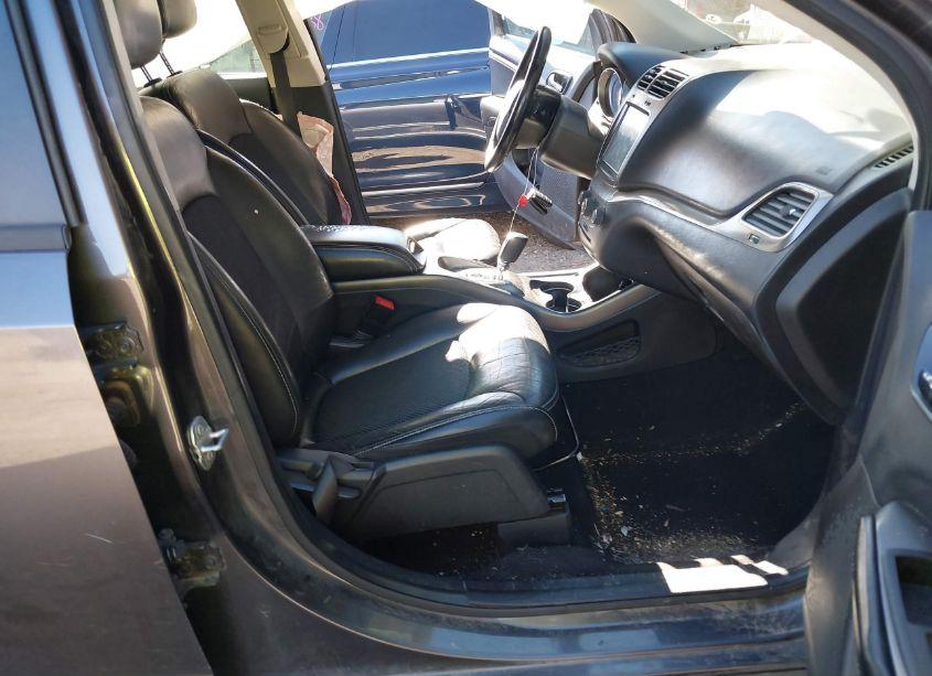 Photo 5 of 2018 Dodge Journey CROSSROAD AWD (VIN 3C4PDDGG9JT387147)