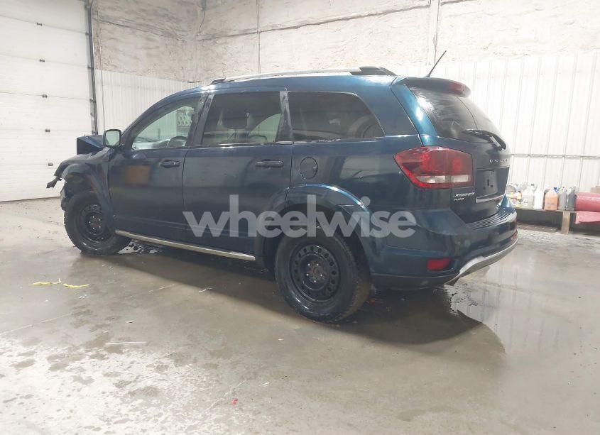 Photo 3 of 2014 Dodge Journey CROSSROAD (VIN 3C4PDDGGXET263944)