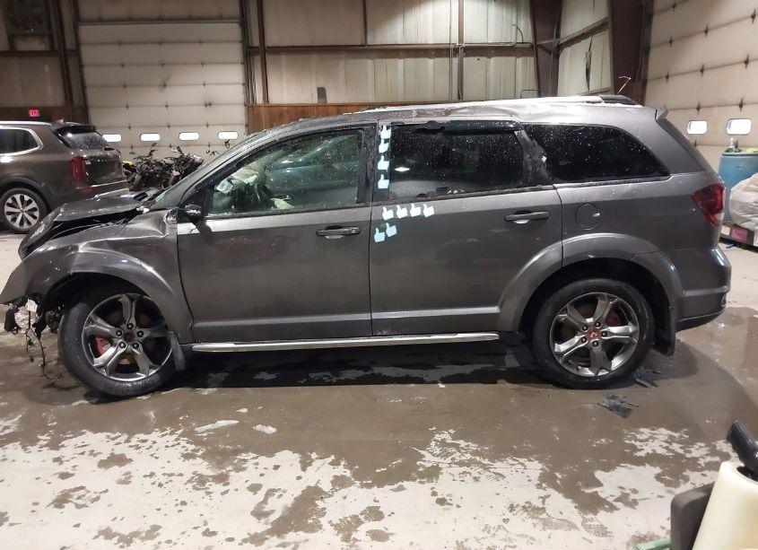 Photo 15 of 2015 Dodge Journey CROSSROAD (VIN 3C4PDDGGXFT518996)