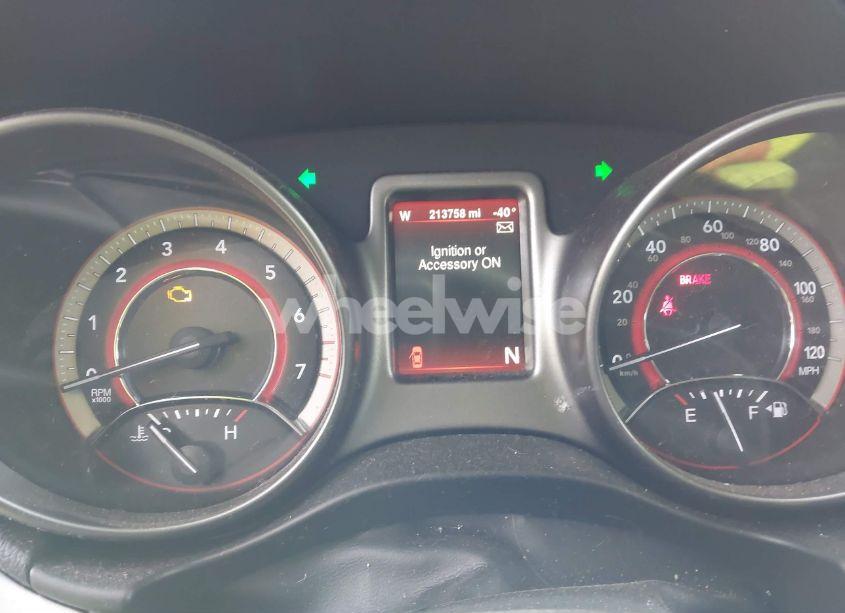 Photo 7 of 2016 Dodge Journey CROSSROAD PLUS (VIN 3C4PDDGGXGT134475)