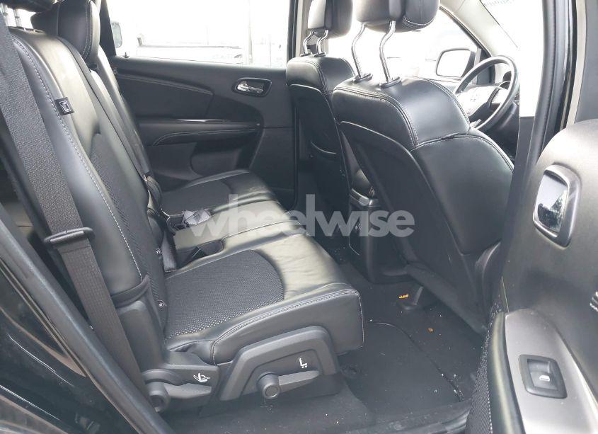 Photo 8 of 2016 Dodge Journey CROSSROAD PLUS (VIN 3C4PDDGGXGT209207)