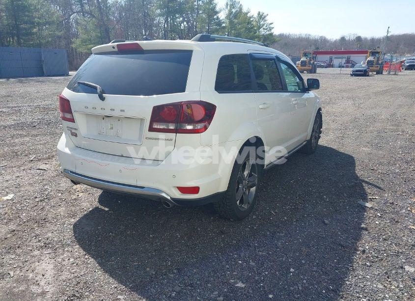 Photo 4 of 2016 Dodge Journey CROSSROAD PLUS (VIN 3C4PDDGGXGT242191)