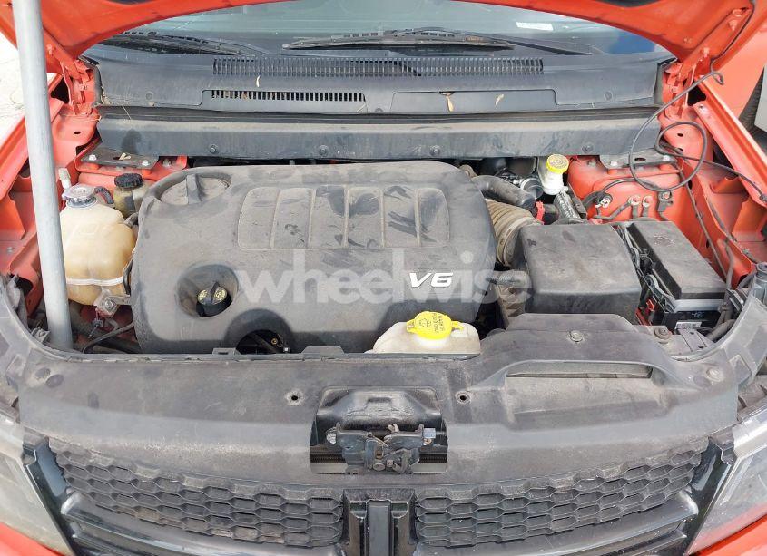 Photo 10 of 2018 Dodge Journey CROSSROAD AWD (VIN 3C4PDDGGXJT371054)