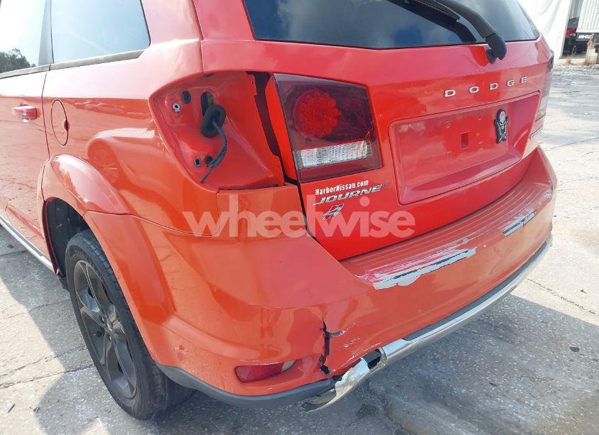 Photo 6 of 2018 Dodge Journey CROSSROAD AWD (VIN 3C4PDDGGXJT371054)