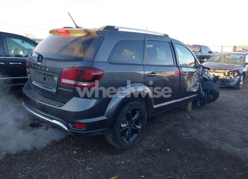 Photo 4 of 2018 Dodge Journey CROSSROAD AWD (VIN 3C4PDDGGXJT386542)