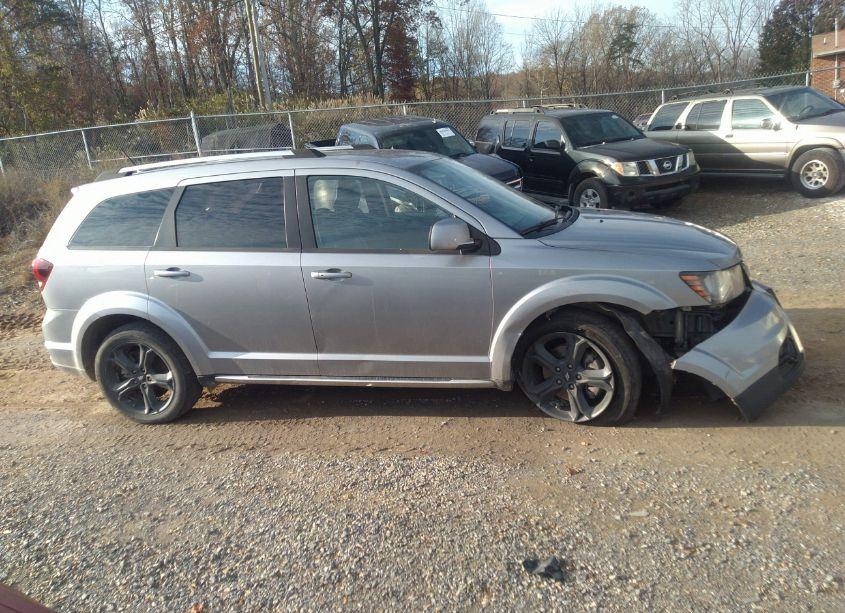 Photo 13 of 2018 Dodge Journey CROSSROAD AWD (VIN 3C4PDDGGXJT388498)