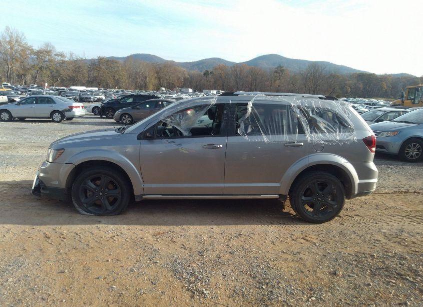 Photo 14 of 2018 Dodge Journey CROSSROAD AWD (VIN 3C4PDDGGXJT388498)