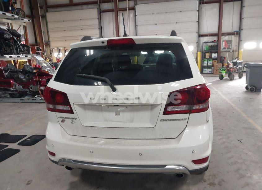 Photo 16 of 2018 Dodge Journey CROSSROAD AWD (VIN 3C4PDDGGXJT504444)