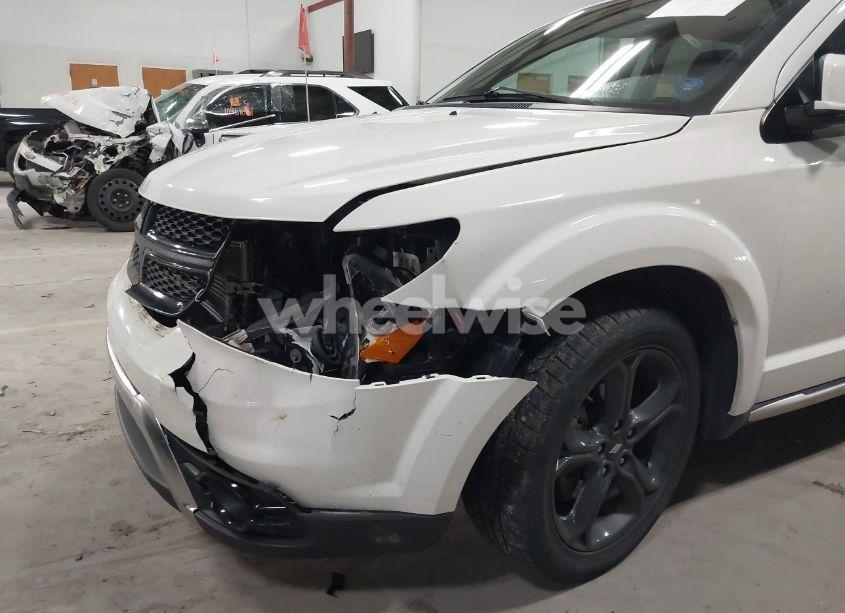 Photo 6 of 2018 Dodge Journey CROSSROAD AWD (VIN 3C4PDDGGXJT504444)