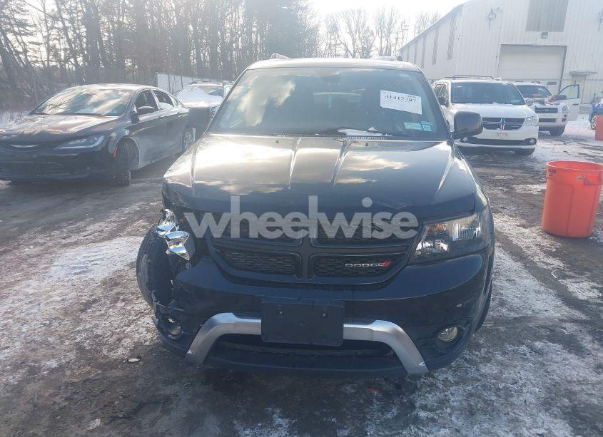 Photo 12 of 2018 Dodge Journey CROSSROAD AWD (VIN 3C4PDDGGXJT515007)