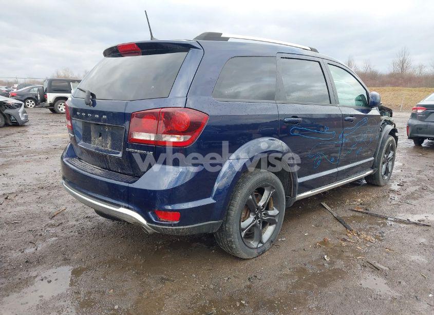 Photo 4 of 2019 Dodge Journey CROSSROAD AWD (VIN 3C4PDDGGXKT764912)