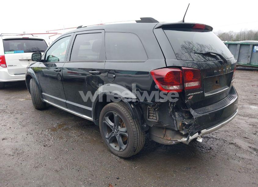 Photo 3 of 2019 Dodge Journey CROSSROAD AWD (VIN 3C4PDDGGXKT779829)