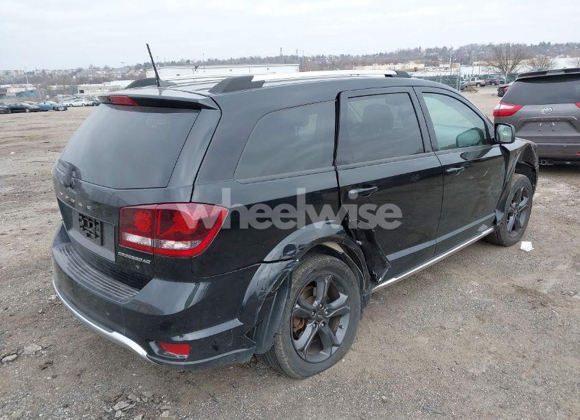 Photo 4 of 2019 Dodge Journey CROSSROAD AWD (VIN 3C4PDDGGXKT816412)
