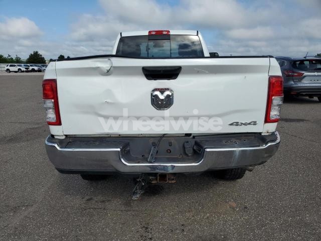 Photo 6 of 2019 RAM 3500 TRADESMAN N/A (VIN 3C63R3AJ3KG603266)