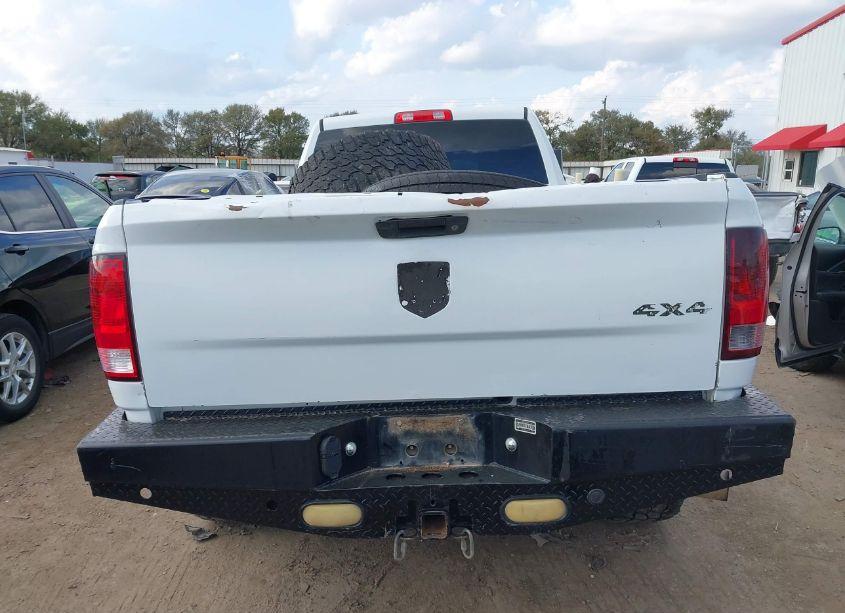 Photo 15 of 2016 Ram 3500 TRADESMAN (VIN 3C63R3AL9GG221087)