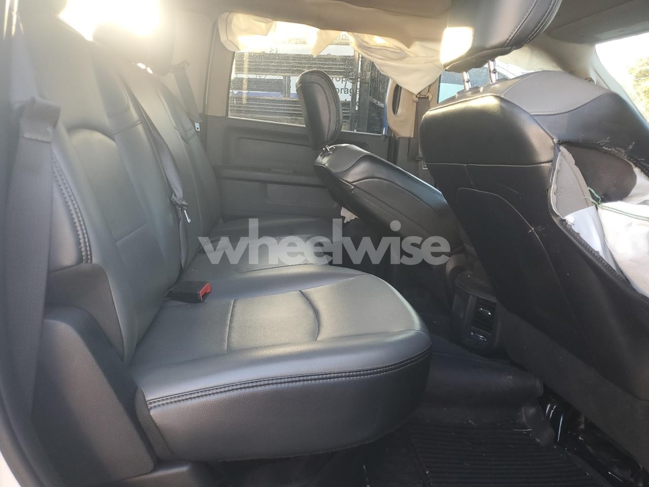 Photo 11 of 2019 RAM 3500 TRADESMAN (VIN 3C63R3CL3KG534013)