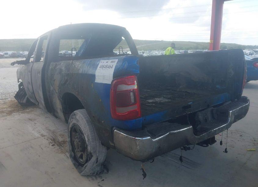 Photo 3 of 2020 Ram 3500 TRADESMAN 4X4 6'4 BOX (VIN 3C63R3CL6LG313247)