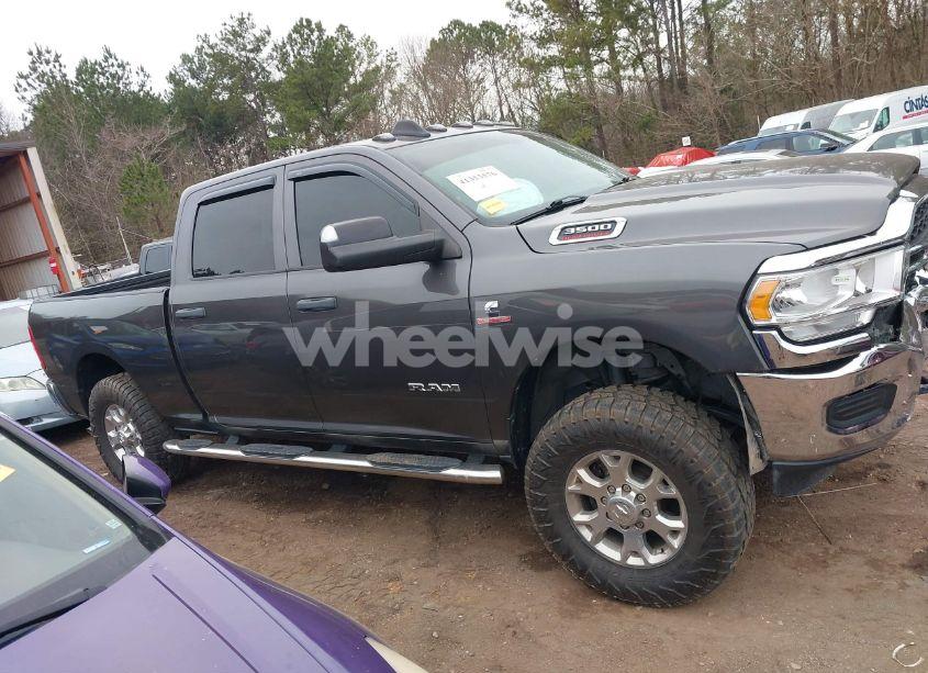 Photo 14 of 2020 Ram 3500 TRADESMAN 4X4 6'4 BOX (VIN 3C63R3CL7LG102784)