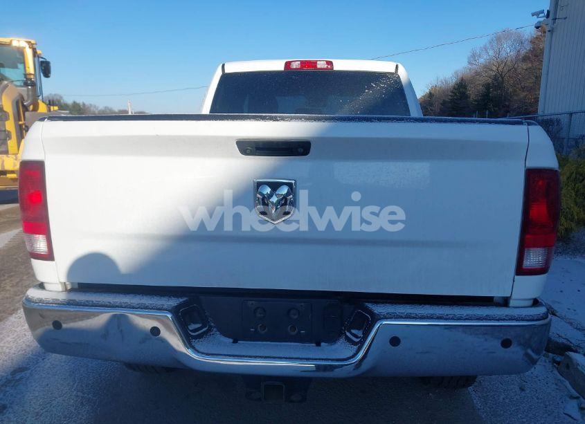 Photo 15 of 2016 Ram 3500 TRADESMAN (VIN 3C63R3CL9GG176066)